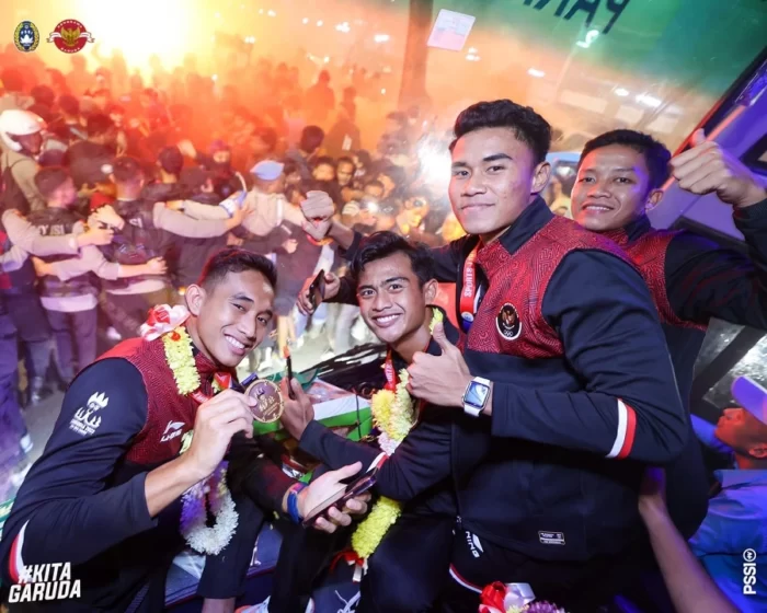 Pawai timnas indonesia setelah berhasil raih medali emas